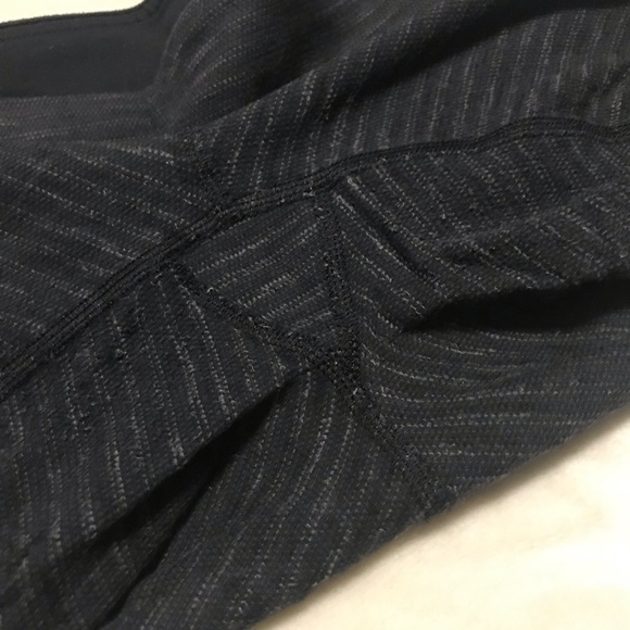 Lululemon Striped Wunder Under Leggings - Picture 4 of 4